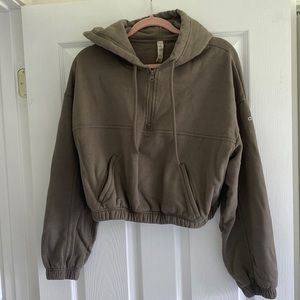 Alo yoga cropped hoodie